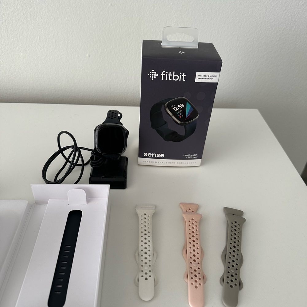 Fitbit Sense Smart water 5 Bands Included Plus Orig Package & Charging Stand
